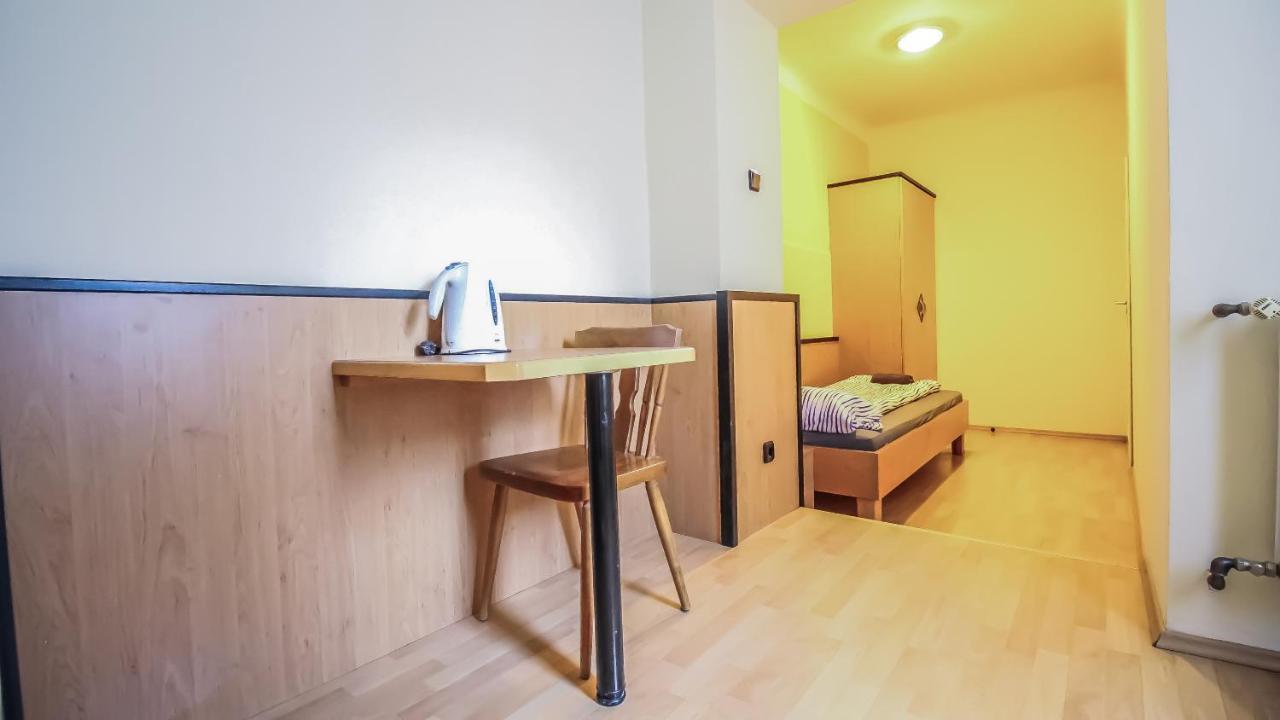 Deluxe Apartment 5P Bs Βιέννη Εξωτερικό φωτογραφία
